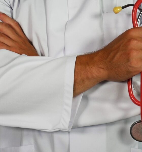Doktor med stetoskop