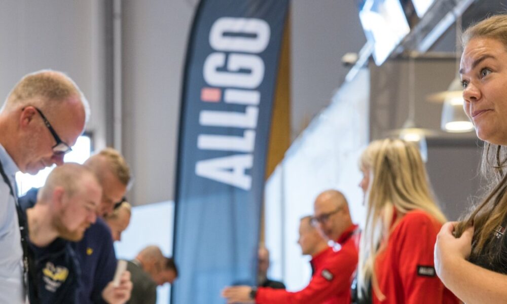Alligo visar upp