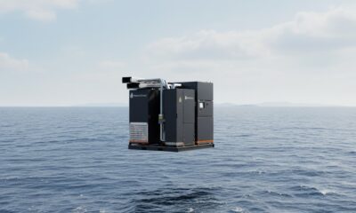 PowerCell M2Power 250 med hav som bakgrund