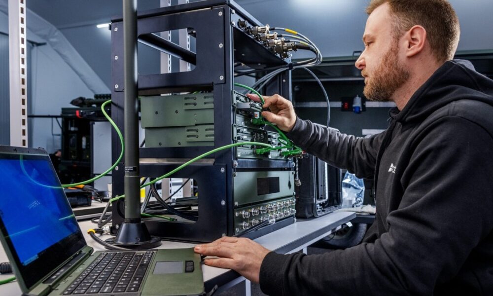 Robust dator som tål militärt bruk