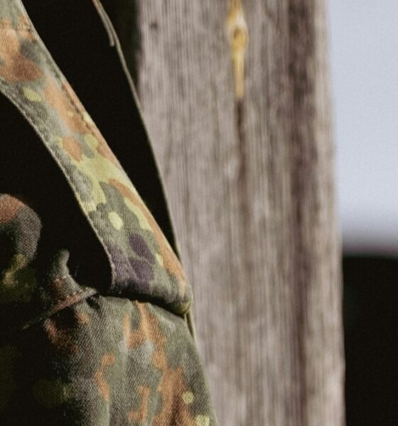Militärkläder
